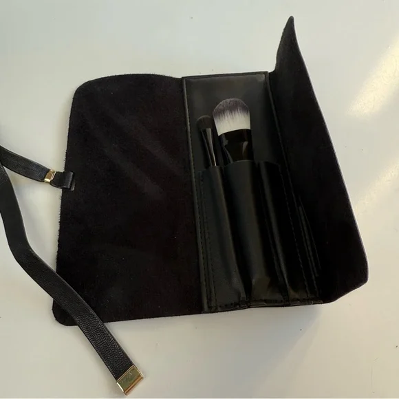 Yves Saint Laurent makeup brush case - Picture 2 of 6